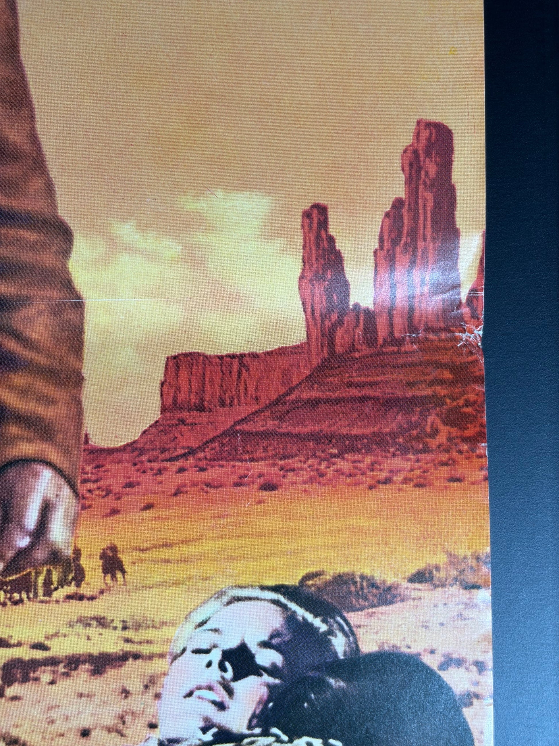 Cheyenne Autumn (1964) Original Japanese B2 Poster - Condition detail 3