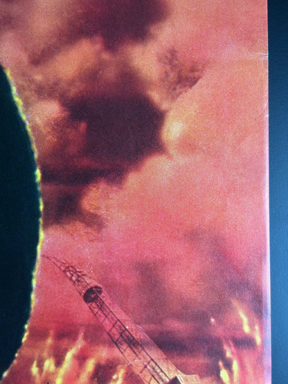 King Kong vs. Godzilla (1962) Original Japanese B2 Poster - 1977 Re-release - Condition detail 2