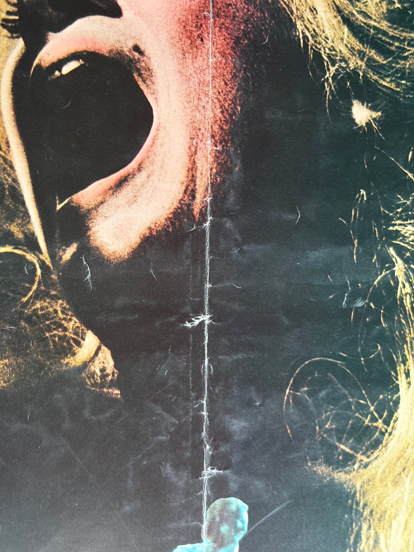 The Antichrist (1974) Original Japanese B2 Poster - Condition detail 7