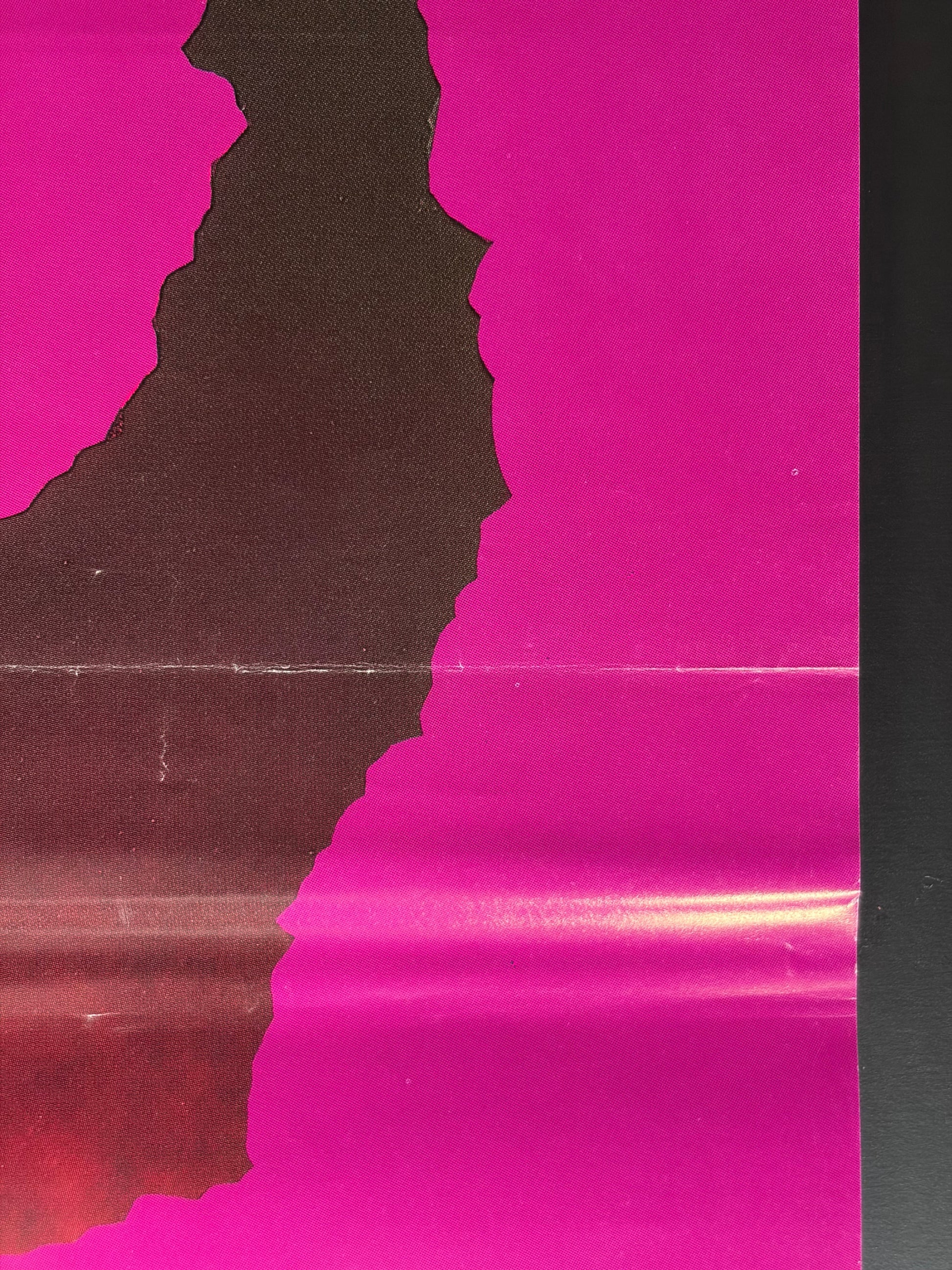 The Hills Have Eyes (1984) Original Japanese B2 Poster - Style B - Condition detail 1