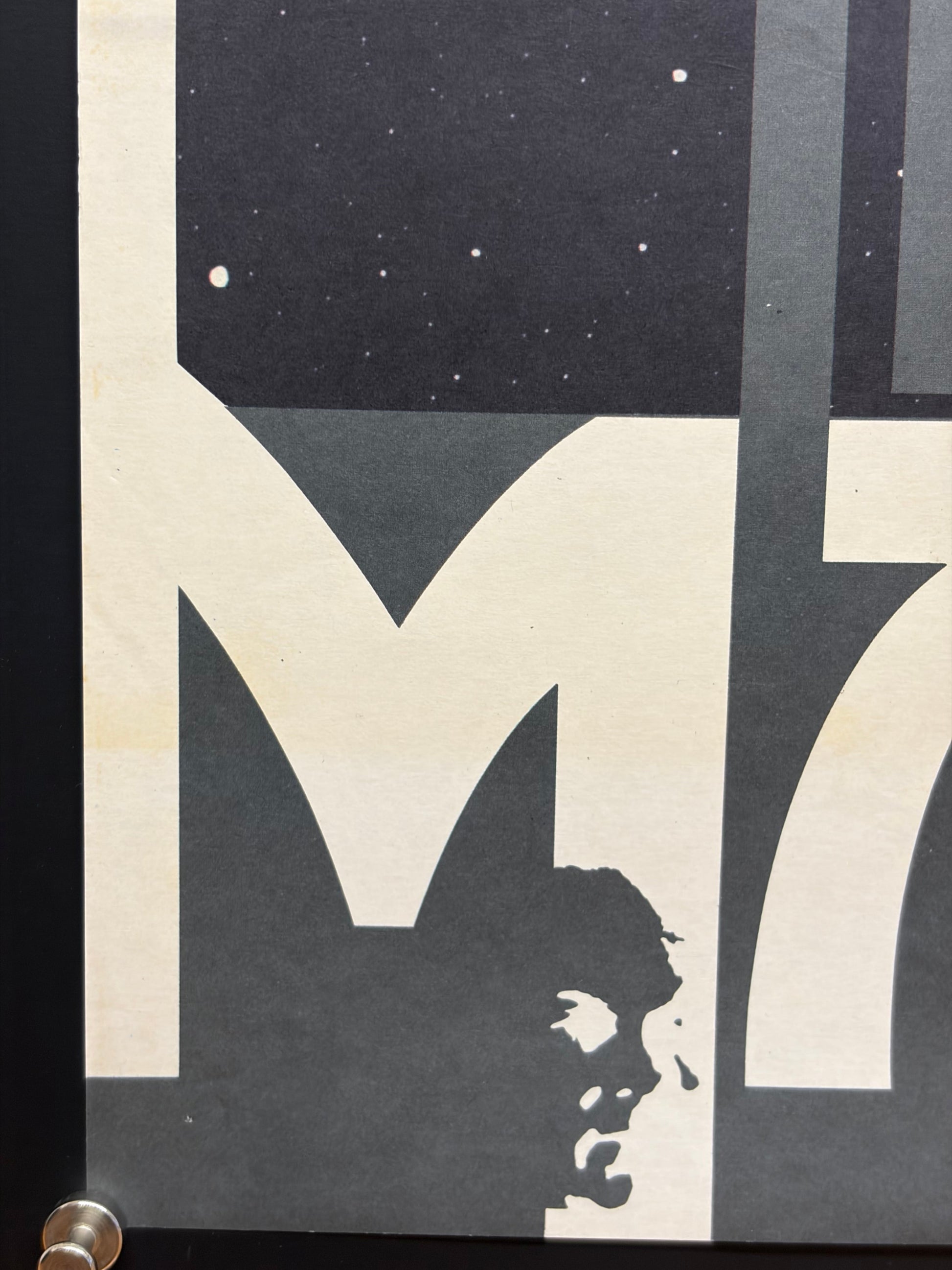 The Manitou (1978) Original Japanese B2 Poster - Condition detail 7