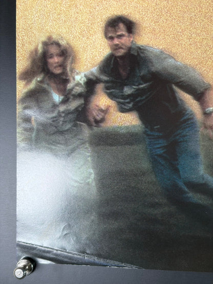 Twister (1996) Original Japanese B2 Poster - Condition detail 3